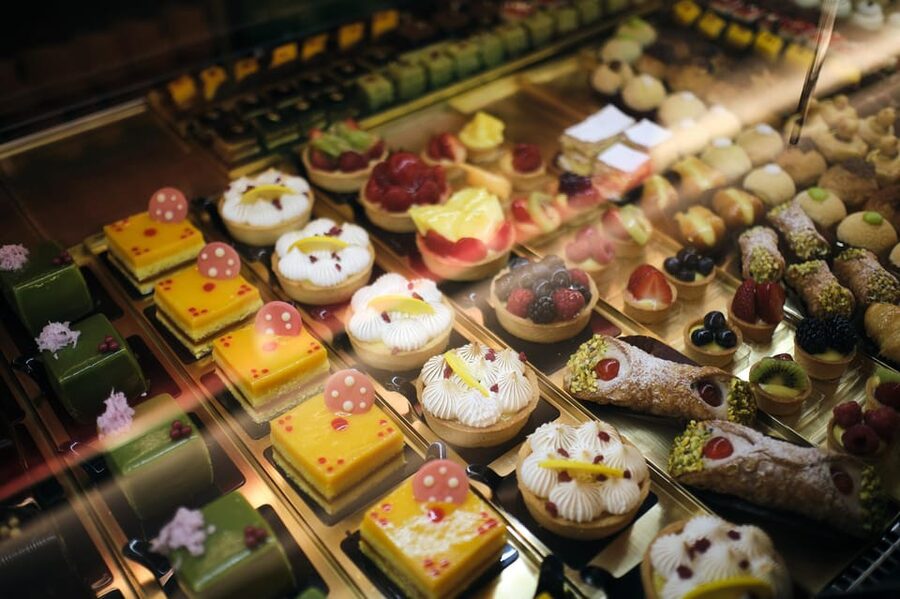 1.5 Hour Food Tour in Verona with Tastings & Sightseeing - Starting beside Verona’s medieval walls