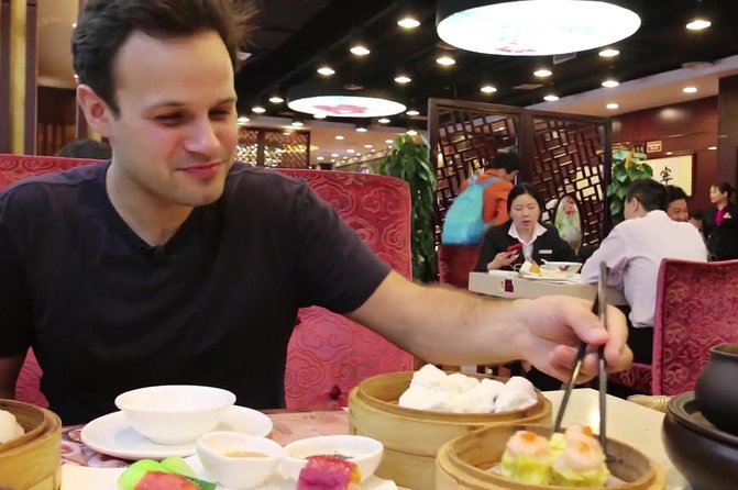 3-Hour Private Night Tour: Beijing Foodie Experience - Private Touring, Dietary Needs, and Walking Pace