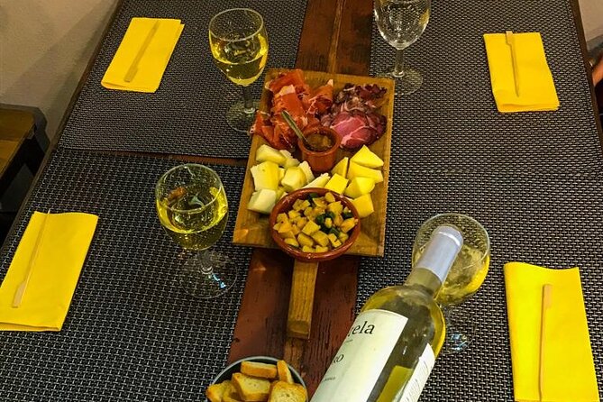 4-Hour Traditional Portuguese Food & Wine Tour in Porto - Key things to know before you book