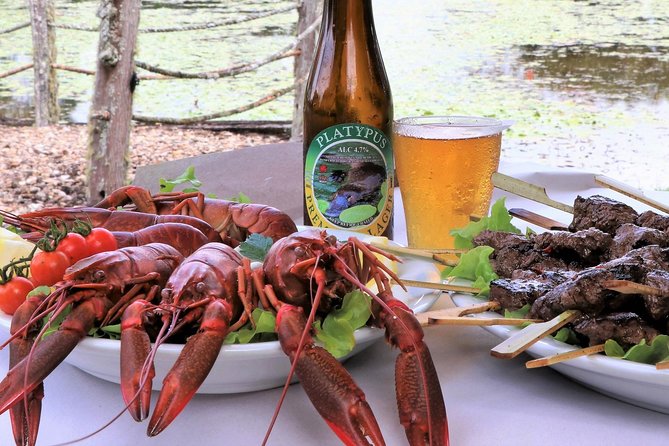 Adventure &Taste Atherton Tablelands Food & Wine Tour from Cairns - Lake Barrine Starts the Day With Coffee and Rainforest