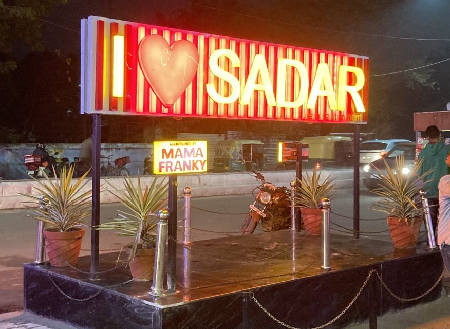 Agra: Sadar Bazar Food Market Night Walking Tour by Tuk-Tuk - Who will enjoy this outing most?