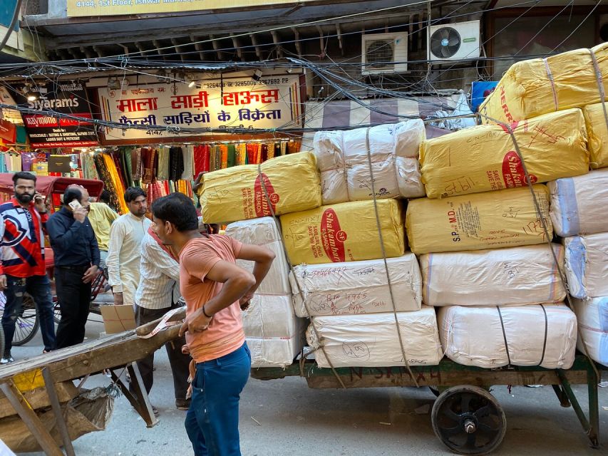 Agra: Street Food Tour with Spice Market on Tuk-Tuk Ride - Samosa, kachori, jalebi, petha, and lassi