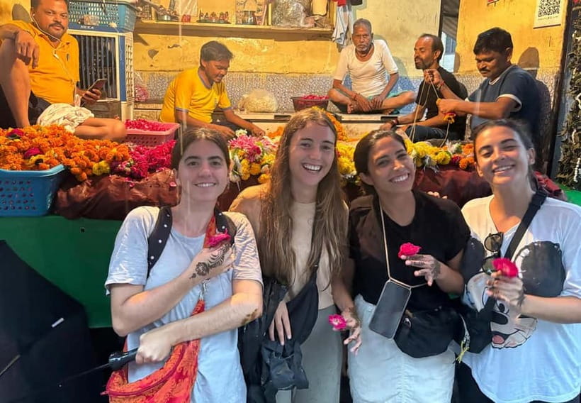 Agra: Street Food Walking Tour, Spice Market, & Tuk-tuk Ride - Key points to know before you book