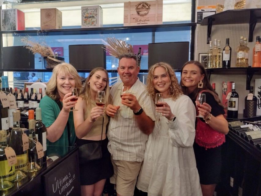 Alicante: Food Walking Tour with Wine Tasting and Tapas - Plaça de Quijano keeps the route local