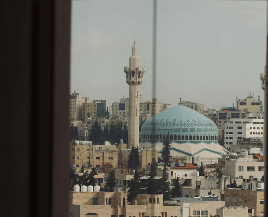 Amman Walking Tour: Hidden Gems, Culture & Street Food - Who should book this Amman tour?