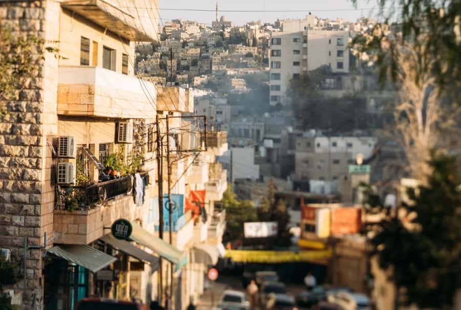 Amman Walking Tour: Hidden Gems, Culture & Street Food - King Abdullah I Mosque and Jordanian culture