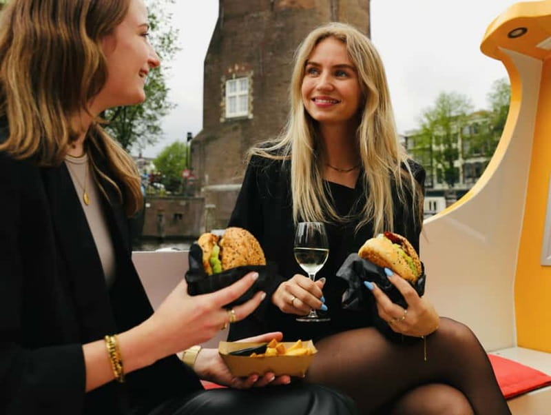 Amsterdam canal cruise with culinary burger or cheese & wine - Key points at a glance
