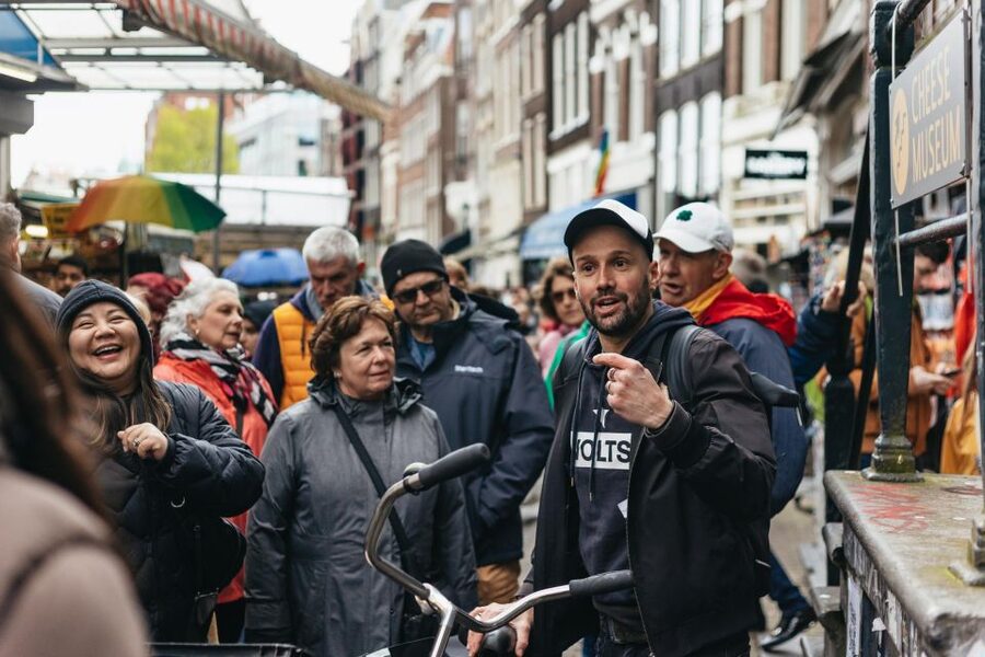 Amsterdam: Food and Culture Walking Tour with Tastings - Jordaan: food, canals, and local character