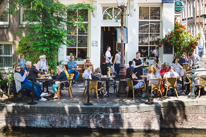 Amsterdam High-End Dutch Food & History Tour - Up to 8 guests - Starting with apple pie at Papeneiland