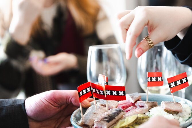 Amsterdam High-End Dutch Food & History Tour - Up to 8 guests - Saturday: market satay, farmhouse cheese, and Dutch wine
