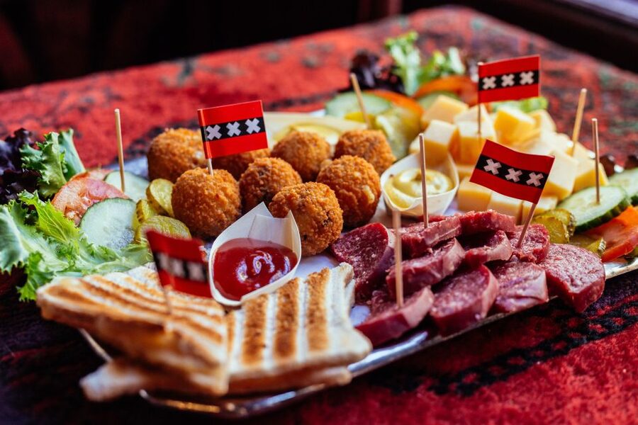 Amsterdam: Private Food Tour with a Local - Key things to know before booking