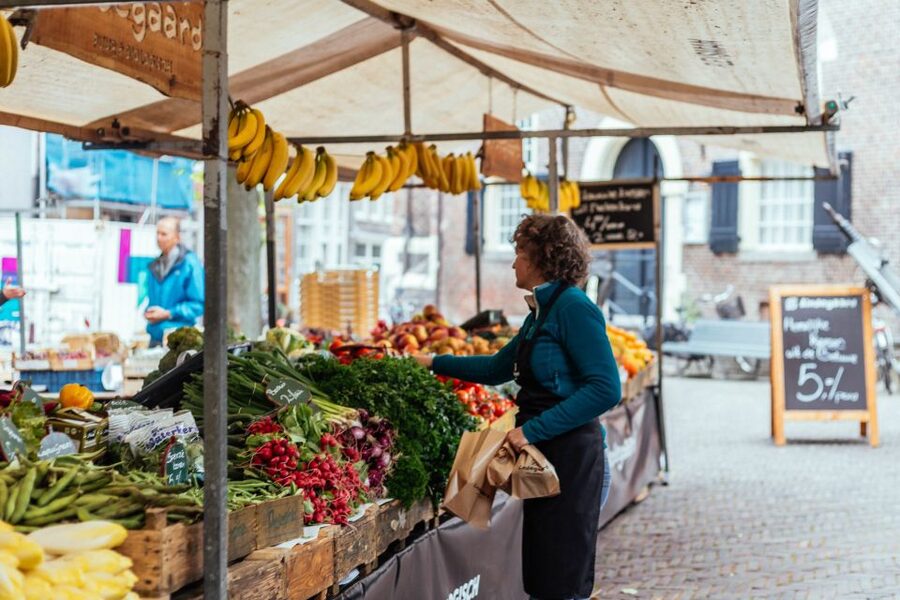 Amsterdam: Private Food Tour with a Local - Who will enjoy this food tour most?