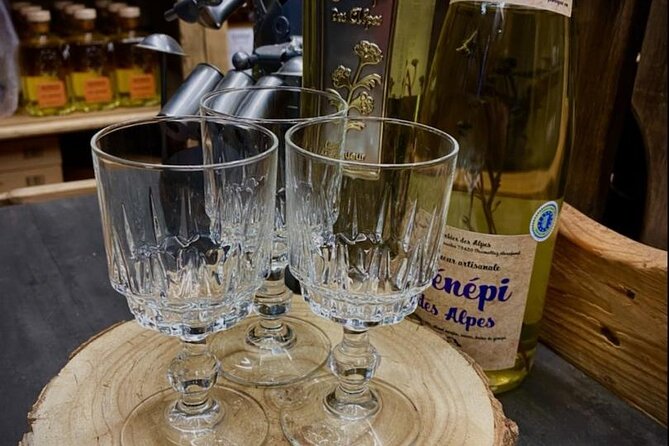Annecy Food Tour – A Full French Meal Experience by Do Eat Better - The guide can make or break the walk