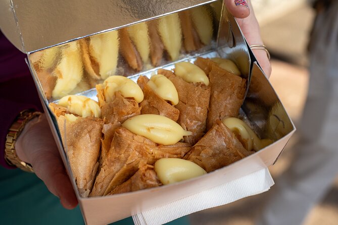 Athens Morning Food & Drinks Tour: A Bite from the Acropolis - Why the Small Group Size Helps