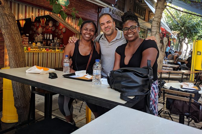 Athens Street Food Tour: Explore City's Iconic Eateries - How much food should you expect?