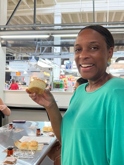 Atlanta: Historic Market Food Tour and Biscuit Cooking Class - What the two-hour schedule feels like
