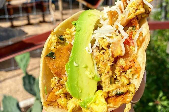 Austin Food Tour with Local Flavors, Tacos & 6 Food Tastings - Choose between downtown Austin and South Congress