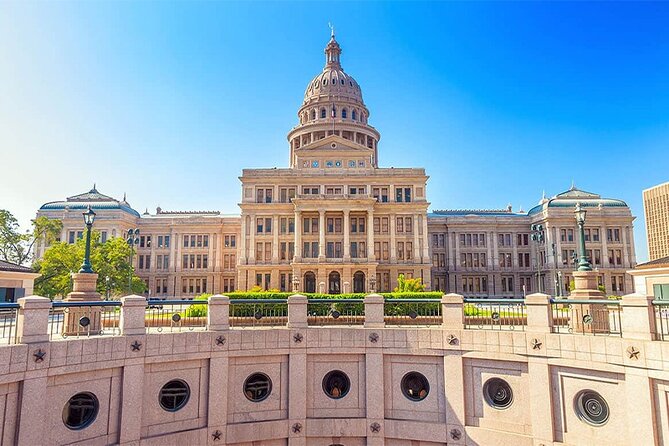 Austin Food Tour with Local Flavors, Tacos & 6 Food Tastings - Three hours can add up to a full meal