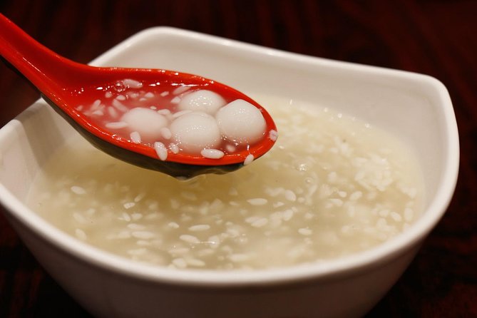 Authentic Local Food Tour in Central Shanghai - Finishing at People’s Square