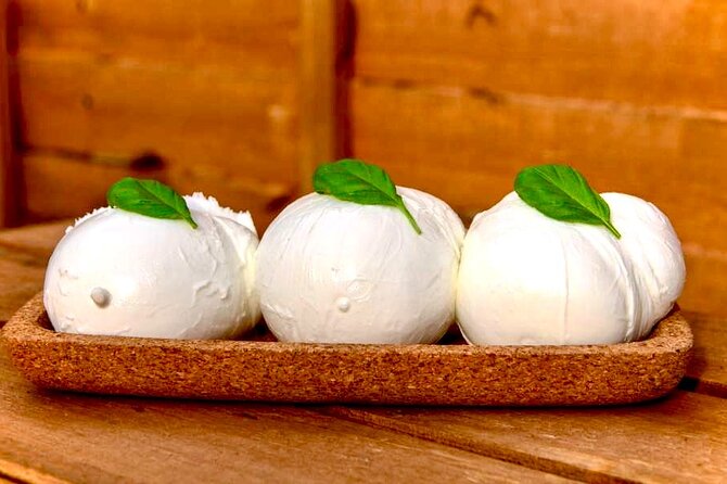 Authentic Naples Food Tour with 8+ Tastings of Pizza, Wine & More - Aperitivo in Piazza Bellini