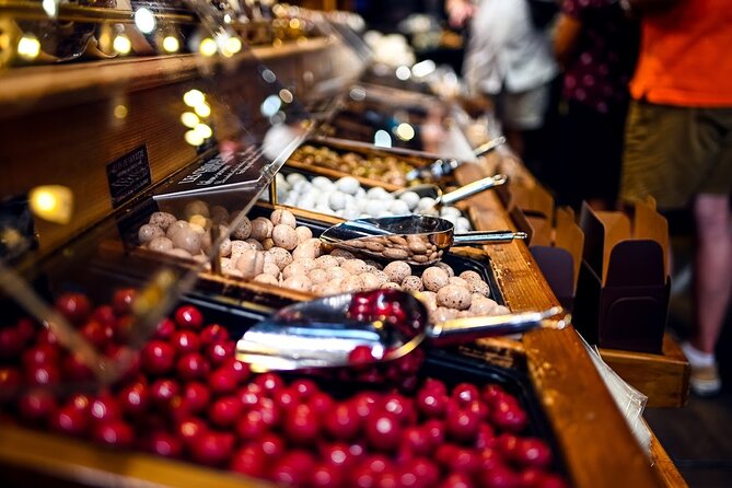 Authentic Parisian Gourmet Food Tour with 10 Local Dishes & Wines - Ten tastings, but not ten full courses