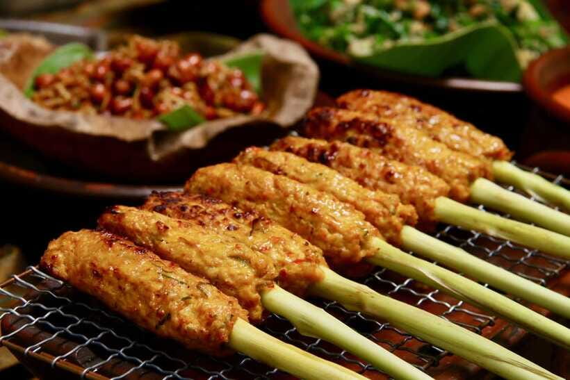 Bali: Authentic Culinary Street Food Experience Tour - Price, timing, and what is included