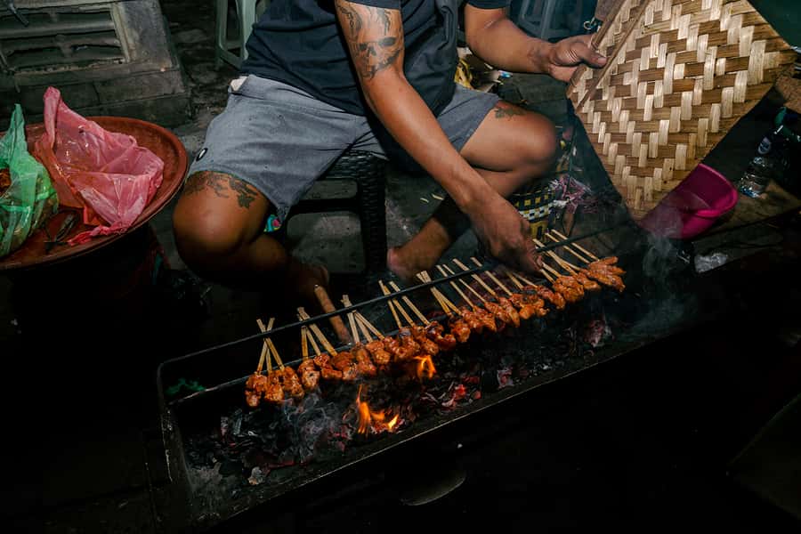 Bali: Bites Food Tour with over 15 Tastings - Ayam betutu and the story behind a family dish