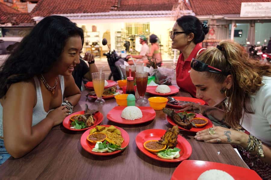 Bali: Delicious Indonesian Food Tour - Why the guide matters more than the food list