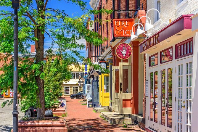 Baltimore Walking Foodie Tour in Fells Point - Stop one: a taste of Baltimore’s mixed food culture