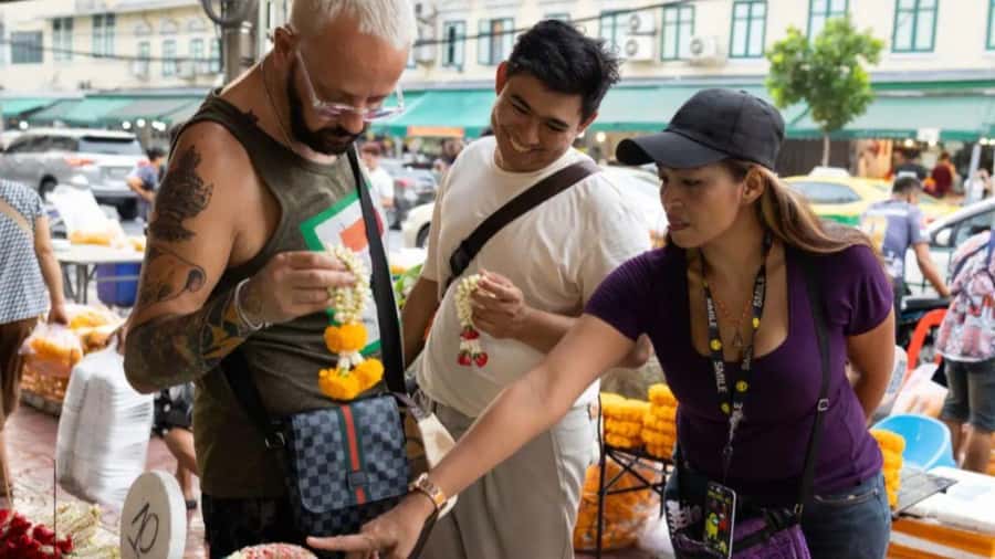 Bangkok Adventure Tuk Tuk Food Tour - Five food stops, with Chinatown at the center
