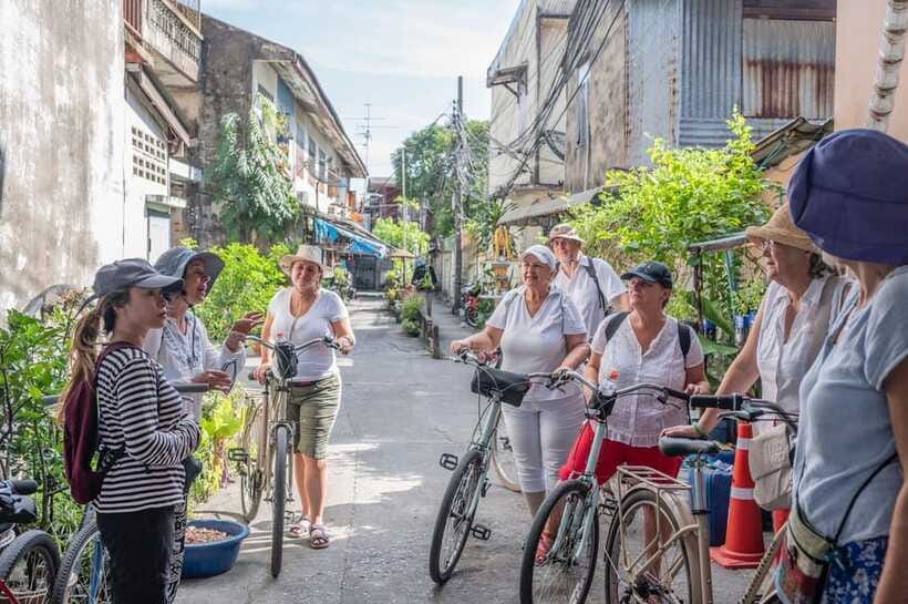 Bangkok: Bike, Boat & Food Tour in Thonburi - Morning or afternoon: choosing your departure