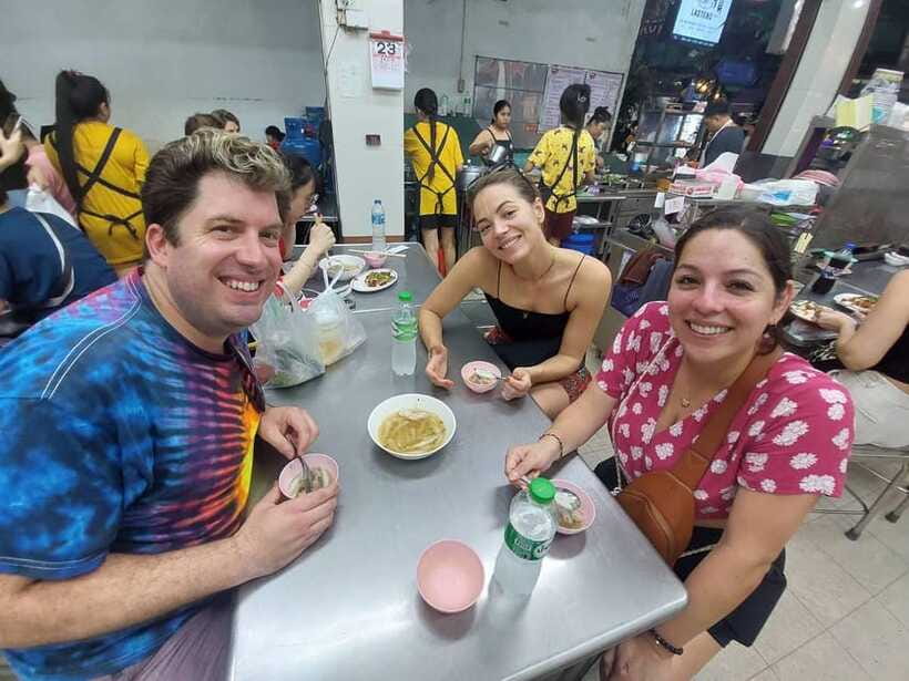 Bangkok: Chinatown Food Tour with Michelin Food Stalls - Should you book the Michelin food tour?