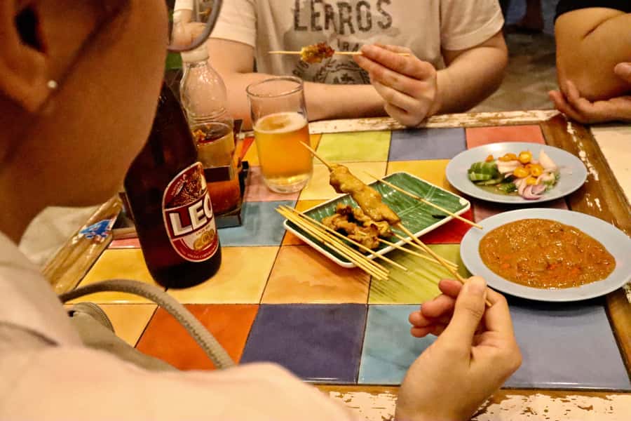 Bangkok: Chinatown Street Food Tour with 8+ Local Dishes - The secret dish and the strength of the guide