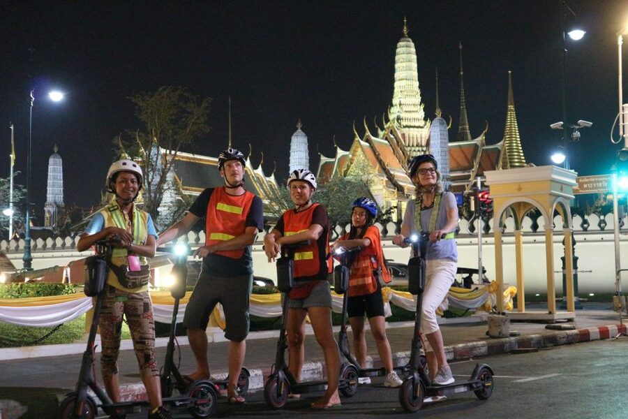 Bangkok: E-Scooter Night Tour with Local Street Food - Why an e-scooter works well in Bangkok