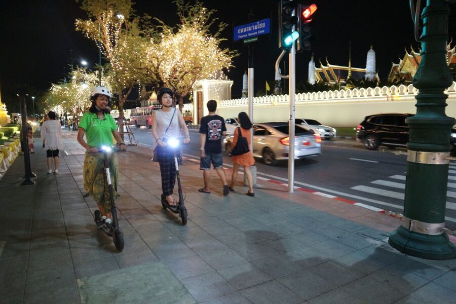 Bangkok: E-Scooter Night Tour with Local Street Food - What the $39 price really covers