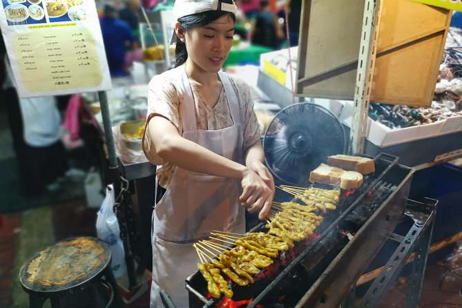 Bangkok Food Tour By Night - Walking through the night streets