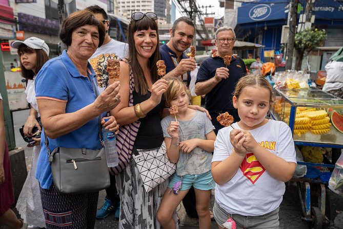 Bangkok Food Tour of Bang Rak with Local Guide - Two hours around Ma! Bang Rak and the market