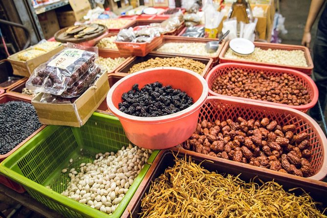 Bangkok Hidden Gems: Talad Noi, Chinatown & Street Food Tour - Entering Chinatown and ending near Wat Mangkon