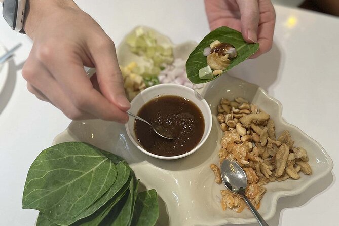 Bangkok Michelin Food Tour (3 Stops, 8 tastings) - Shaded lanes, wooden homes, and Bangkok’s quieter side