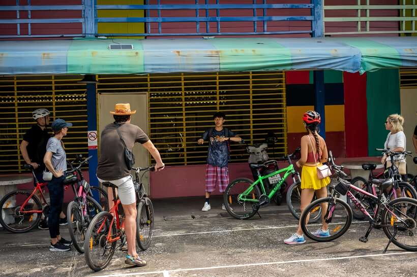 Bangkok: Must-Try Hidden Bike & Food Experience - The Meal That Makes the Tour Special