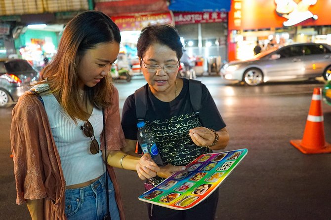 Bangkok Night Michelin Foodie Tour in Chinatown with 15+ tastings - Why Bangkok Chinatown works so well after dark