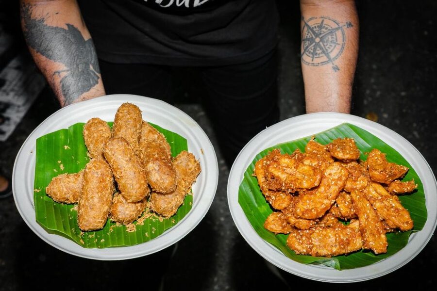 Bangkok: Old Siam Food Tour with 15+ Tastings - Nang Loeng Market and a neighborhood with a long memory