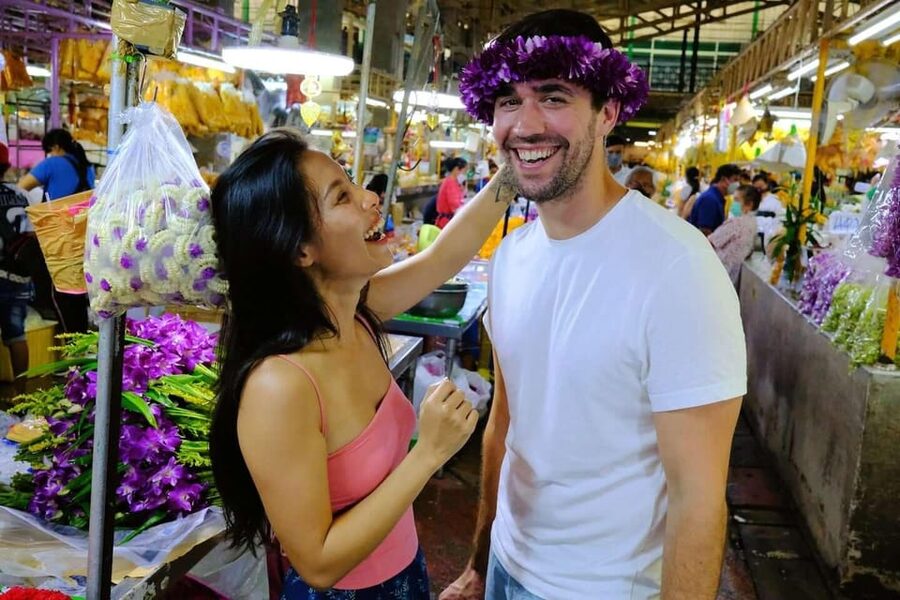 Bangkok: Tuk Tuk Adventure Chinatown Michelin Food & Temples - The Flower Market and Bangkok’s Night Temples