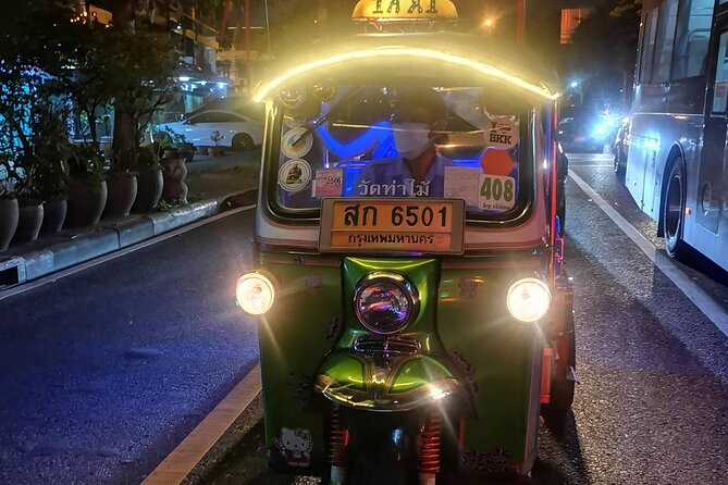 Bangkok Tuk Tuk Food Tour By Night - Chinatown food stops with Sophie, Chai, or Sunny