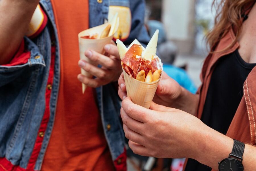 Barcelona: 2-Hour Bites & Flavors Private Food Tour - What six tastings mean for your appetite