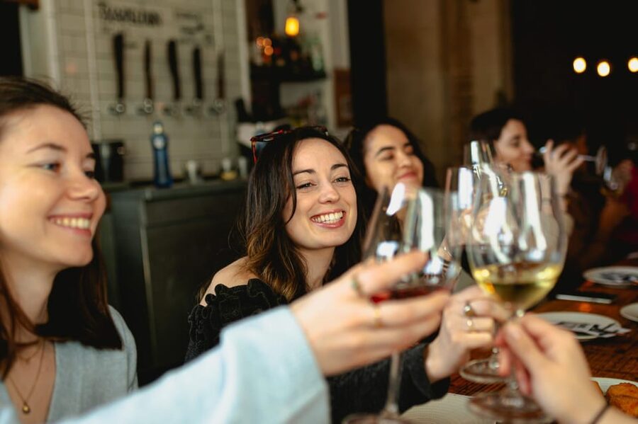 Barcelona: El Born Food Walking Tour with Tapas and Drinks - The guide can make or break the evening