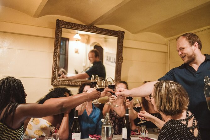 Barcelona Gothic Quarter Tapas & Taverns Food & Wine Tour - The final meal in the Gothic Quarter