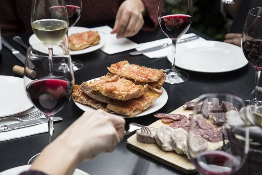 Barcelona Gourmet Food & Wine Tour with Local Expert - Is $135 a fair price?