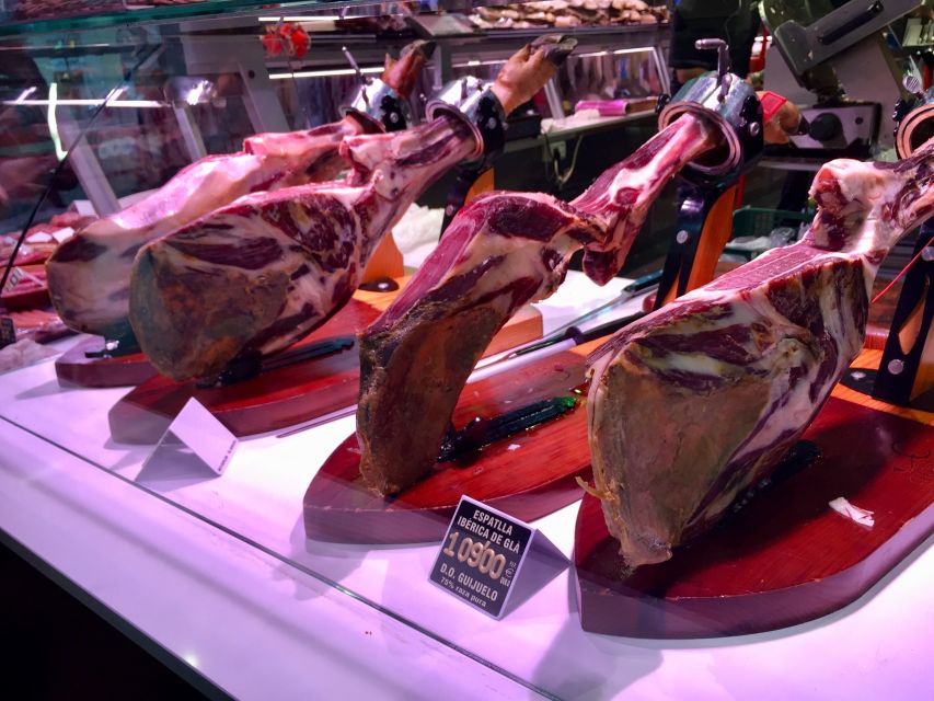 Barcelona Market Food Tour, Local & Artisanal Tastings - Meeting the market at Calle Mallorca