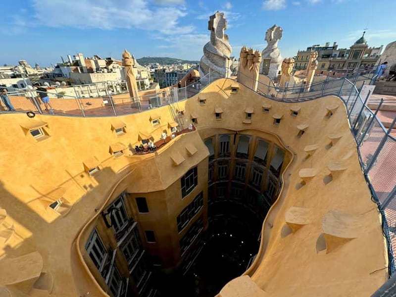 Barcelona: Sagrada Familia, La Pedrera & Cava Tasting Tour - Key details before you book